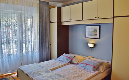 Doppelzimmer mit Bad / WC, Frühstück möglich